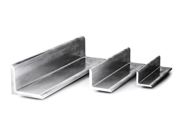 СТАЛЬНЫЕ УГОЛКИ